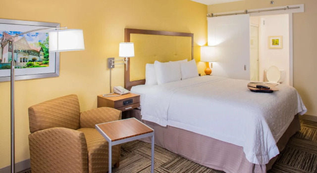 Двухместный номер Mobility Access Hampton Inn Atlanta-Northlake