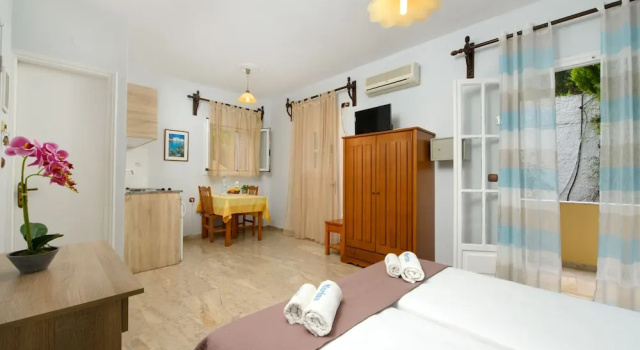 Студия Comfort с балконом Marina Apartments, Agios Gordios Corfu