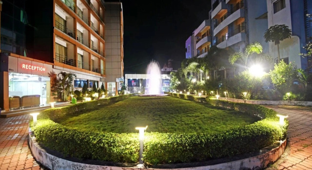 Hotel Rajmahal, Rezervovat Hotel Tarapith West Bengal