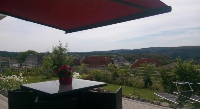 Апартаменты Ferienwohnung Sayntalblick