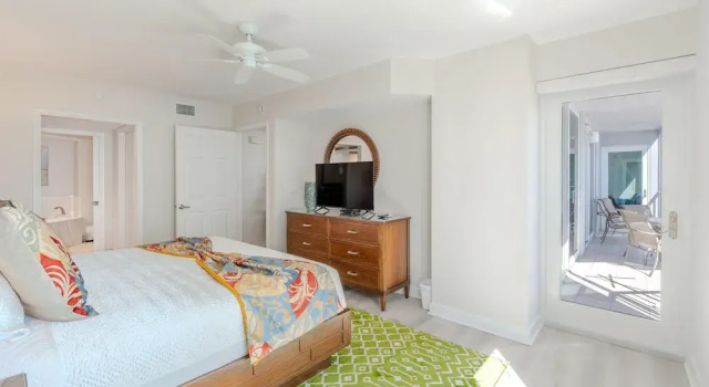 Gullwing #803, Забронировать Апартаменты/квартира Отели Fort Myers Area с парковкой, Парковка