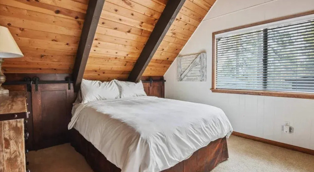 Incline Cottage Year-round Outdoor Fun!