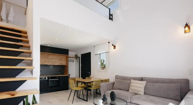 Solis Villa, with Heated Pool & 5 minutes to Beach, By ThinkVilla, Забронировать Отель Каврос 