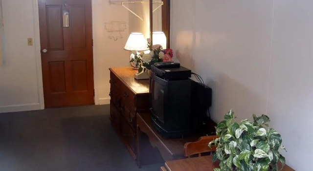 Cape Cod Harbor House Inn, Забронировать Отель Хайаннис Полуостров Кейп-Код