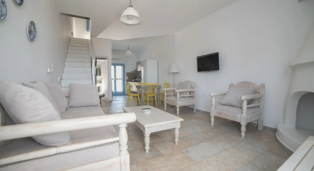Almyra Guesthouse, Забронировать Гостевой дом Отели Скироса с парковкой, Парковка