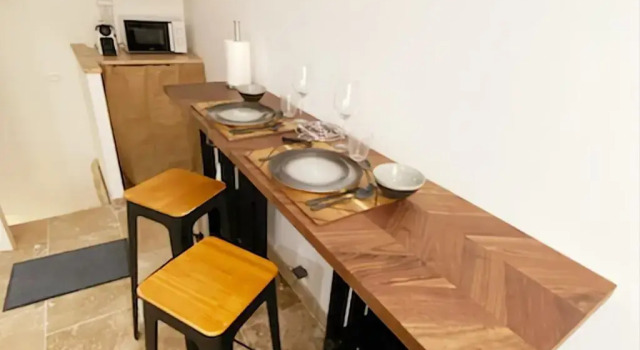 Bright 35 M Ideal For 2 In The City Center
