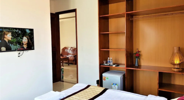 Двухместный номер Deluxe с балконом и с видом на сад Hung Vuong Resort