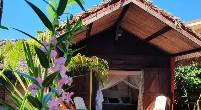 Бунгало с видом на сад Hotel ECOLODGE LE RAVORAHA