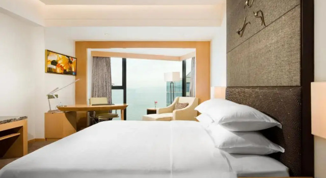 Двухместный номер Premier с видом на океан Sheraton Yantai Golden Beach Resort