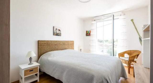 Nouveau appartement neuf avec balcon, Забронировать Апартаменты/квартира Отели Бассен-д'Аркашон с парковкой, Парковка