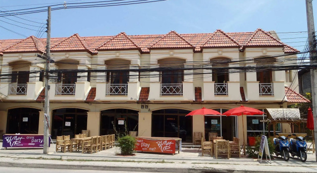Asia Blue The Tavern Hacienda - Hostel, Забронировать Хостел Отели Южного Таиланда с парковкой, Парковка