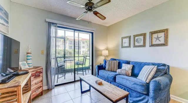 Ocean Village Club N16, 1 Bedroom, Sleeps 4, Heated Pool, WiFi, Rezerwuj Hotel Hotele w Saint Augustine Area z basenem, Basen