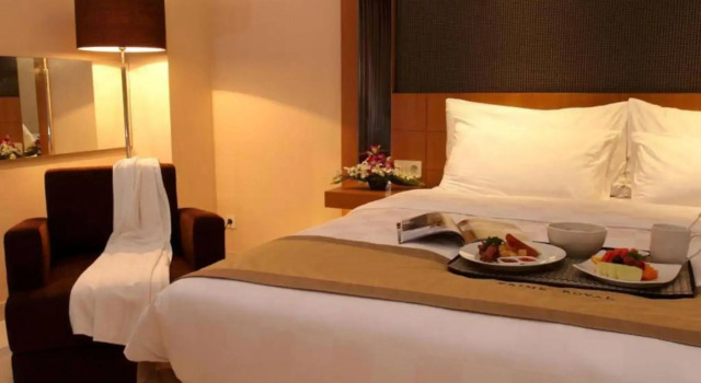 Prime Royal Hotel