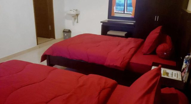 Balangan Paradise Hostel and Restaurant