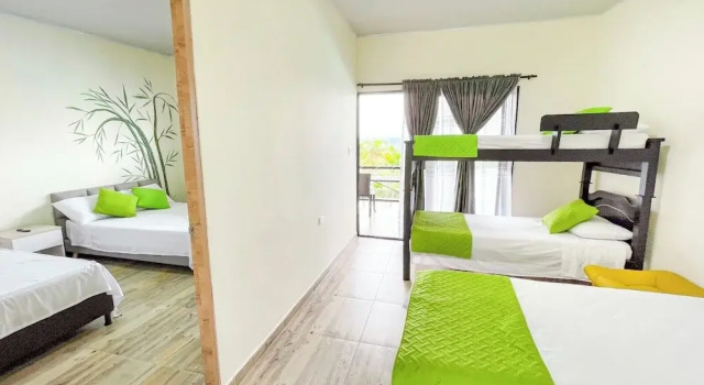 Апартаменты Superior с балконом и с видом на город Best View Aparta Hotel