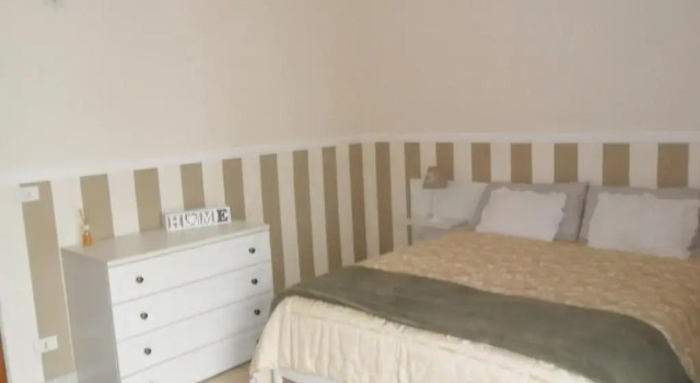 Intero appartamento " Sea Breeze" CIS Regione Puglia, Buchen Sie Ferienwohnung Mola di Bari Metropolitanstadt Bari