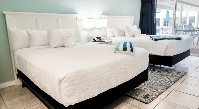 Номер Standard с видом на бассейн The Oceanfront Litchfield Inn 251