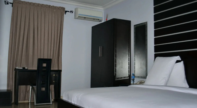 De Rigg Place, Book Hotel Billige hoteller i Lagos State