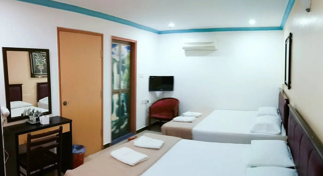 Twin Star Hotel