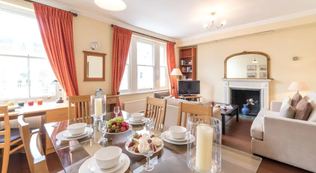 Апартаменты с 2 комнатами A Place Like Home - 2 Bedroom Apartment in Chelsea