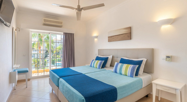 Апартаменты c 1 комнатой с видом на бассейн 3HB Clube Humbria - All Inclusive