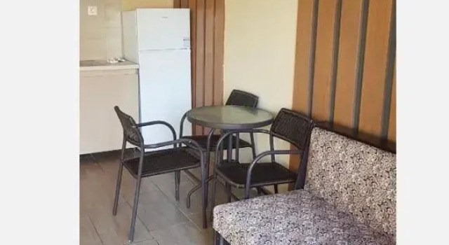 Wood Studio, Buchen Sie Hotel Néa Michanióna 