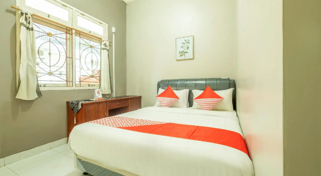 OYO 2227 Raka Residence Syariah