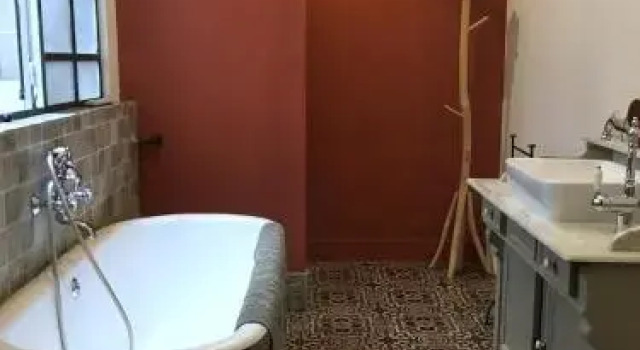 En Ville et sous les Arbres, Забронировать Отель Монпелье Hérault, рядом с Торговая палата Hôtel Saint-Côme