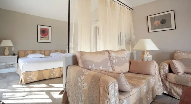 Полулюкс с балконом Hôtel & Restaurant Alain Llorca