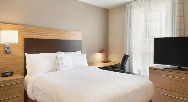 Четырёхместный люкс TownePlace Suites by Marriott Denver Downtown