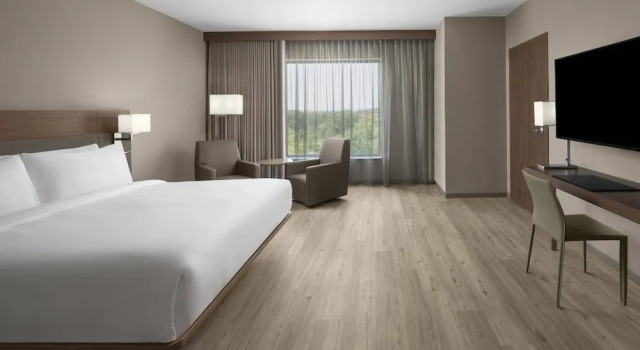 Люкс Executive AC Hotel by Marriott Columbus Downtown