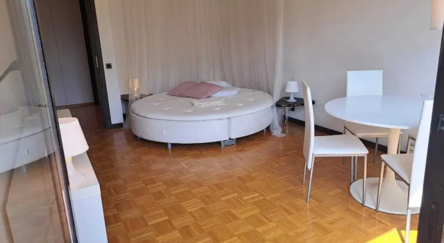 Lugano Apartments, Забронировать Апартаменты/квартира Отели Лугано с парковкой, рядом с Парк Ciani, Парковка