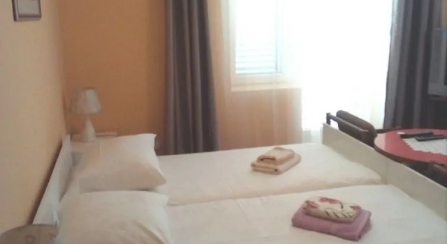 App Leo - Near the Centre, Rezerwuj Hotel Hotele w Kvarner Islands z parkingiem, Parking
