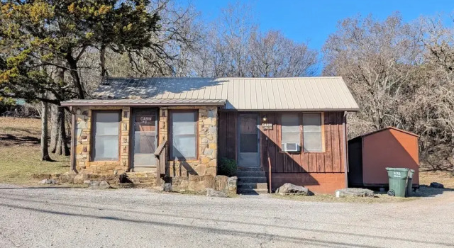 Номер Standard с видом на горы Cedarvale Cabins Turner Falls