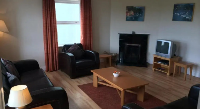 Коттедж Doolin Village Lodges