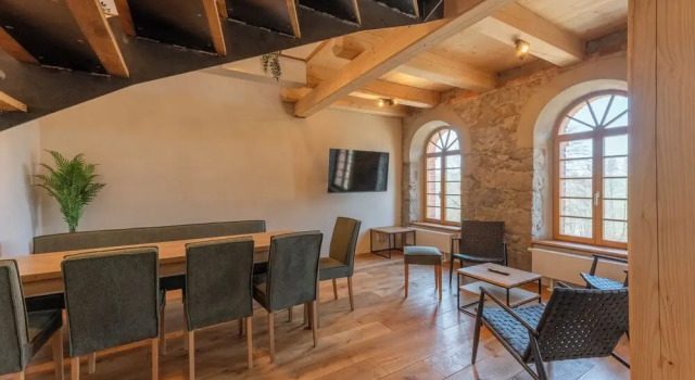 Ab 1 Person: Luxusgaleriewohnung mit Kamin, Fasssauna und mehr Nähe Sächsische Schweiz Dresden, Prenota Appartamento Hotel a Sassonia con parcheggio, Parcheggio