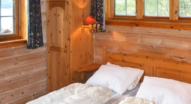 4 Person Holiday Home in Olden, Rezerwuj Dom wakacyjny Wille w Bjordal, Willa