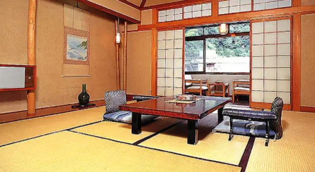 Sennen no yu Gonzaemon Ryokan, Забронировать Отель Бизнес-отели Хёго, 4* 5*