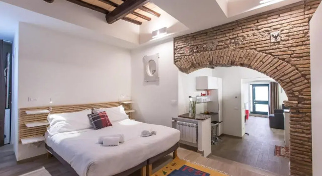 Апартаменты Rental In Rome Trastevere White Apartment
