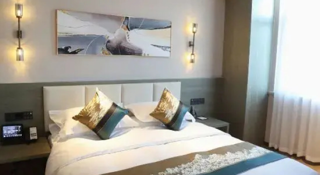 Люкс Premier Yinjing Hotel (Alxa Hi-Tech Zone Branch)