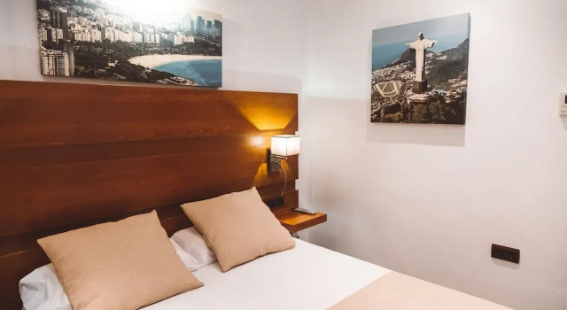 Четырёхместный номер Standard Ferreira Hostal Boutique