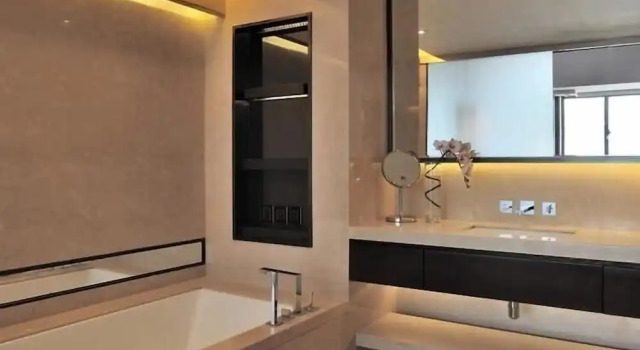 Двухместный люкс Business Nanjing RSUN Hotel