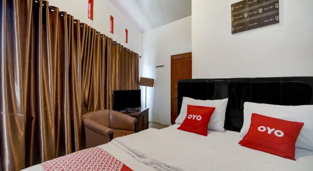 Deluxe Doppel Zimmer OYO 90645 Karisma Residence