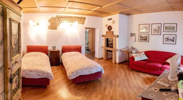 B&B Alte Schule, Book Bed and Breakfast Hoteller i Friuli Venezia Giulia med parkering, Parkering