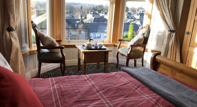 Castle Walk Bed & Breakfast, Забронировать Отель «постель и завтрак» Отели Центральной Шотландии с парковкой, Парковка