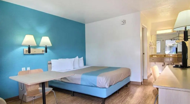 Двухместный номер Standard Motel 6-Lubbock, TX