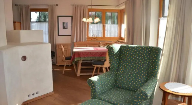 Haus Enzian, Забронировать Отель Зефельд-ин-Тироль Karwendel, рядом с Brunnentallift