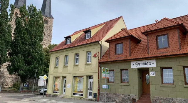 Номер Standard Pension32