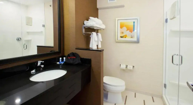 Четырёхместный номер Standard Fairfield Inn & Suites by Marriott Wentzville