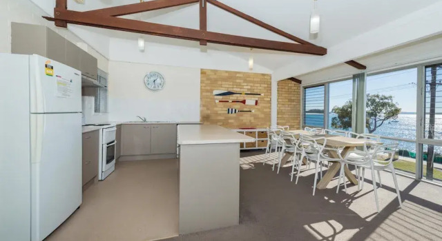 Castaways Unit 8 - Shoal Bay, Забронировать Апартаменты/квартира Шол-Бей Port Stephens, рядом с Гора Томари